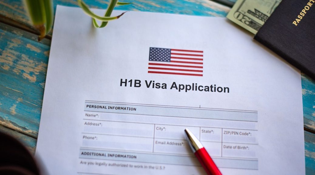 Can Trump 2.0’s H-1B Visa Restriction Boost Modi 3.0’s Atmanirbhar Bharat? New SBI Report Weighs In