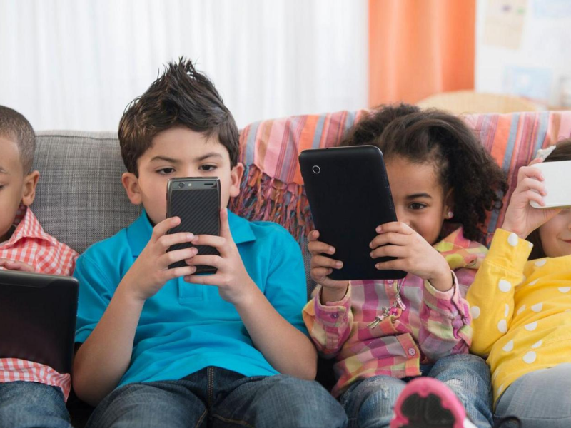 Australia Puts Tech Giants On Notice With Groundbreaking Social Media Ban For Under-16s